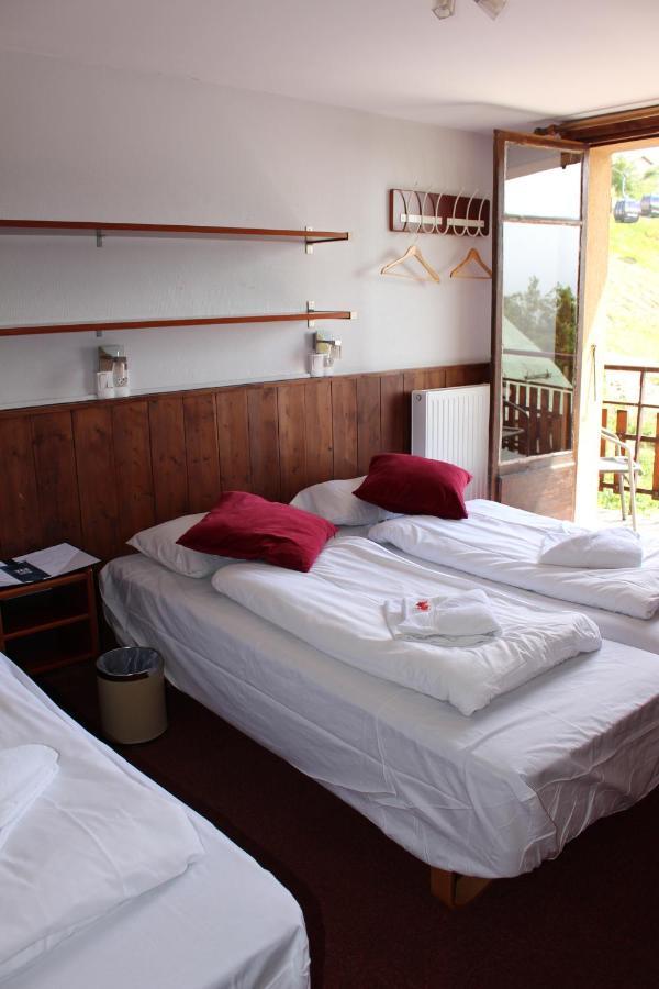 Hotel Le Refuge Alpe d'Huez Екстериор снимка