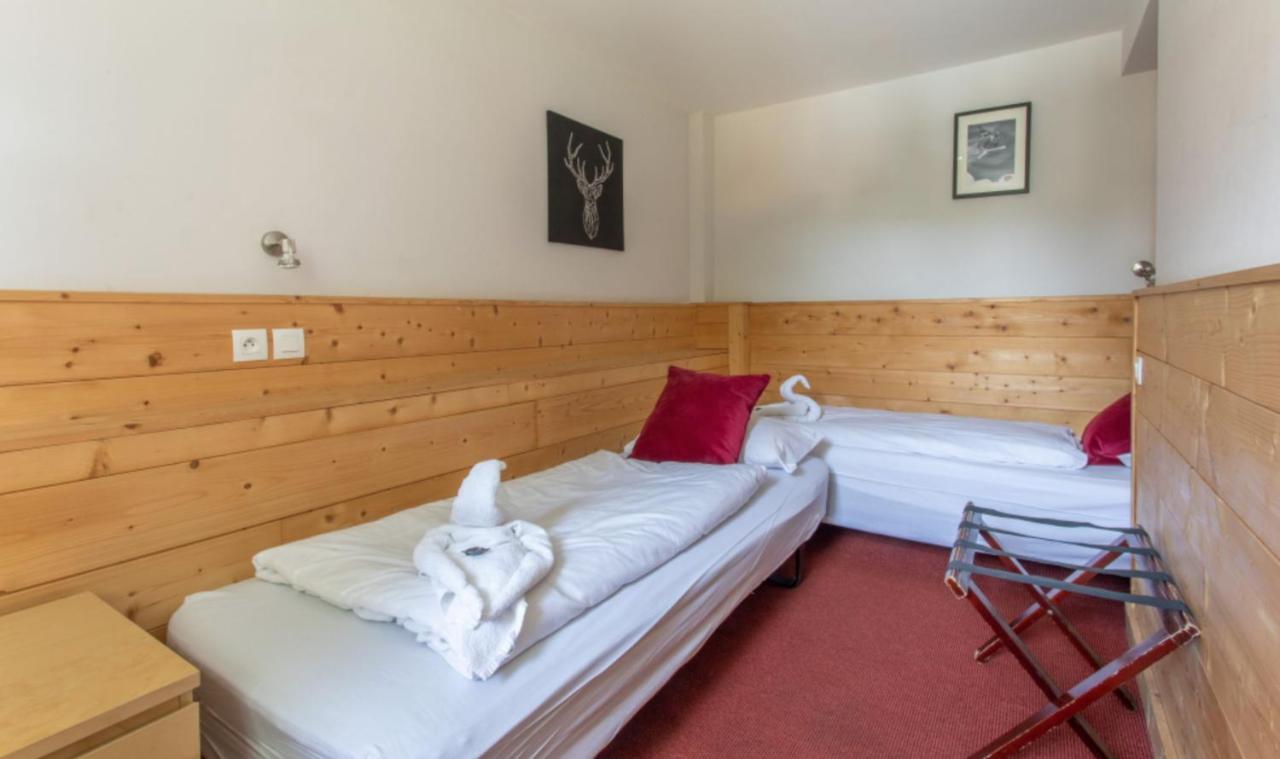 Hotel Le Refuge Alpe d'Huez Екстериор снимка