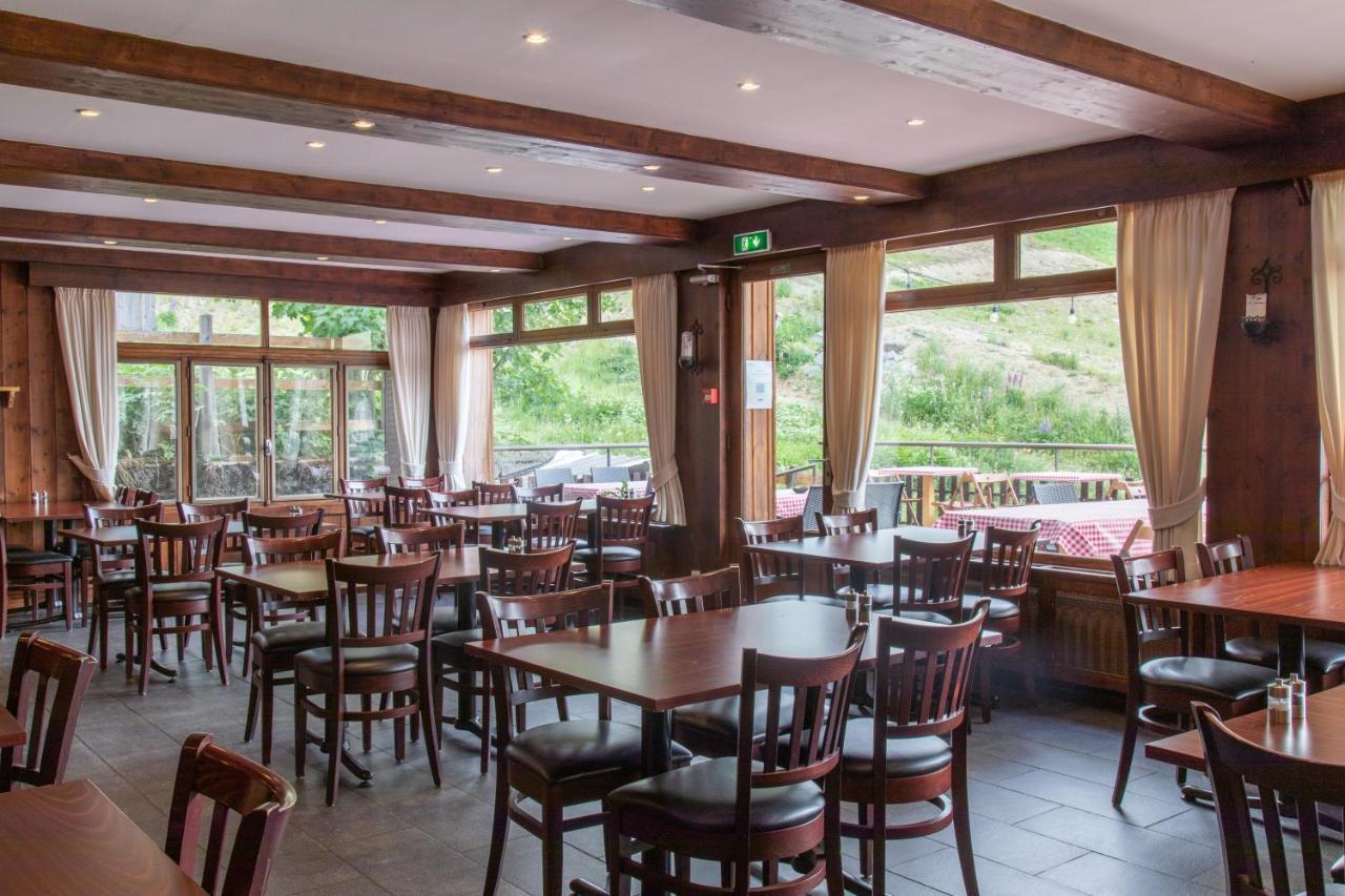 Hotel Le Refuge Alpe d'Huez Екстериор снимка